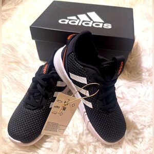Adidas Racer 2.0 toddler size 10